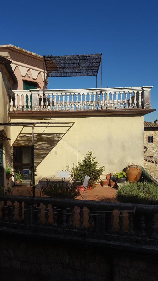 Mansarda Con Solarium Panoramico Su Centro Storico Di Sarteano Vicino Alle Famose Terme Della Val D'Orcia Appartement Buitenkant foto