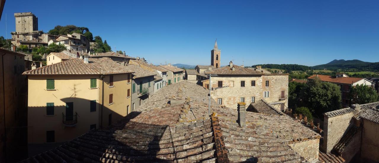 Mansarda Con Solarium Panoramico Su Centro Storico Di Sarteano Vicino Alle Famose Terme Della Val D'Orcia Appartement Buitenkant foto